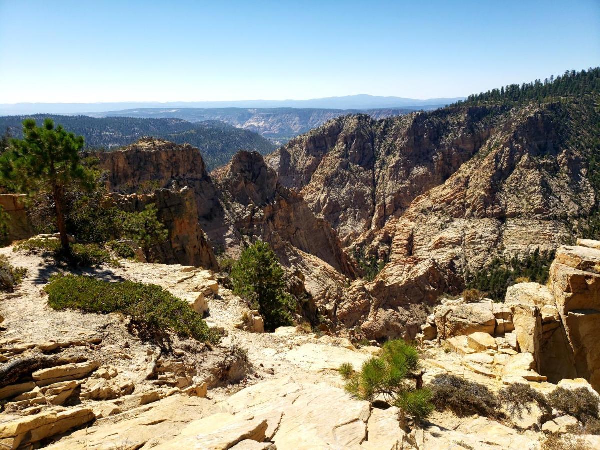 Canyons Of Escalante Rv Park Экстерьер фото