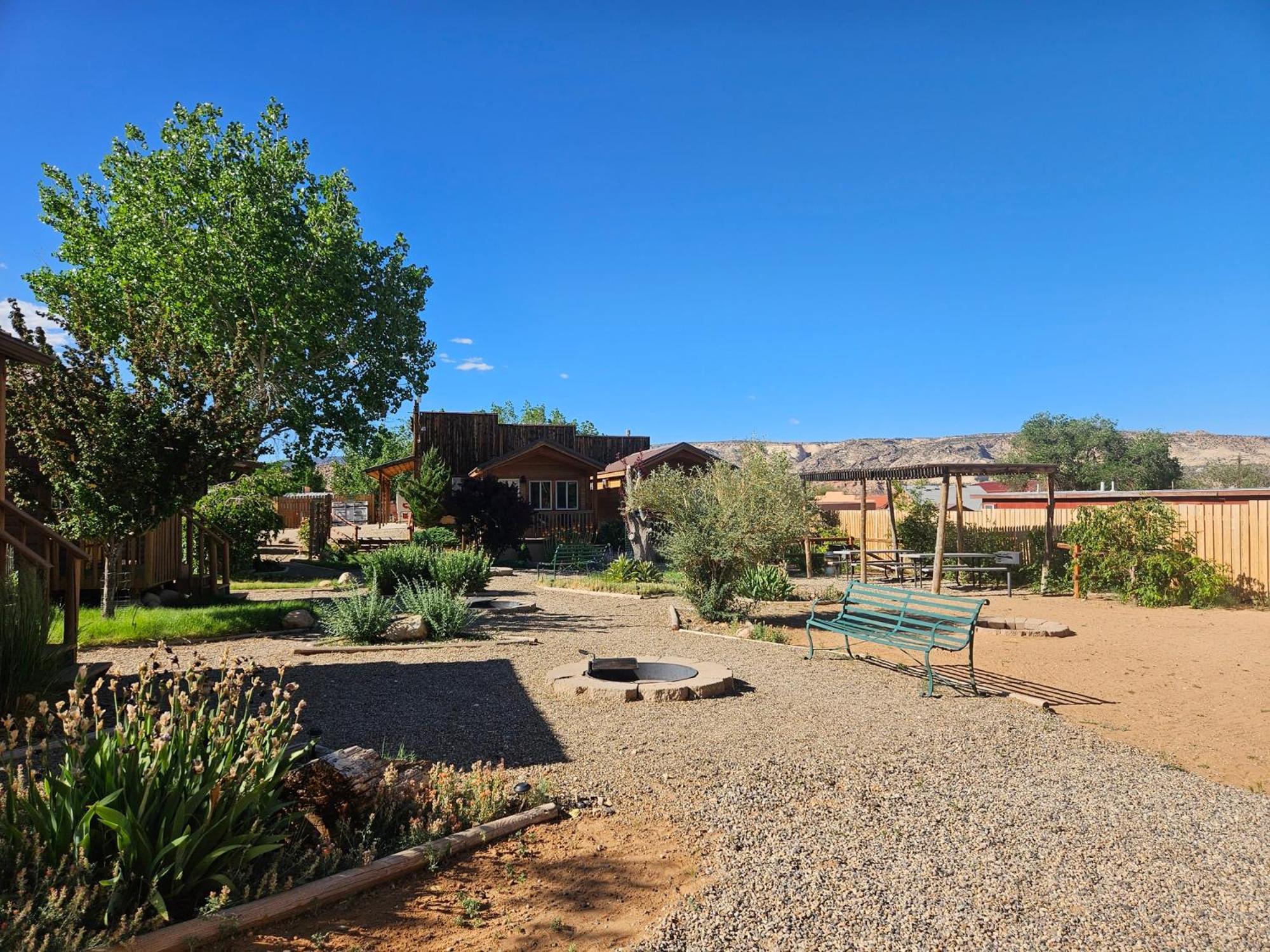Canyons Of Escalante Rv Park Экстерьер фото